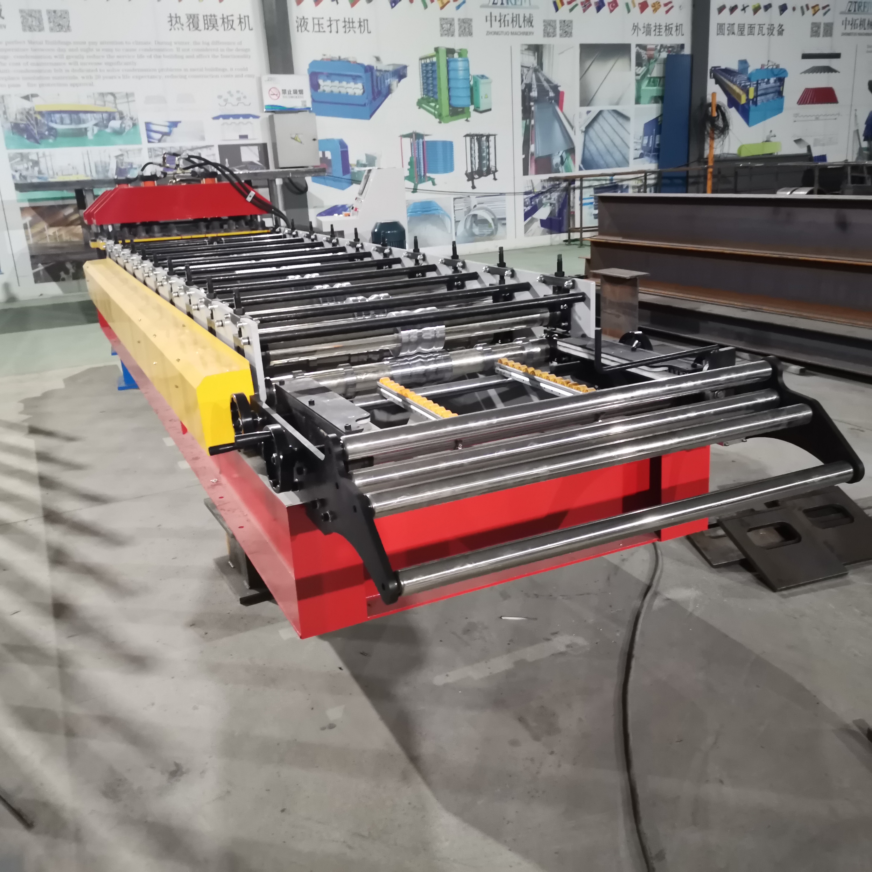 Indonesia popular step tile glazed roofing rolling forming tile making machine