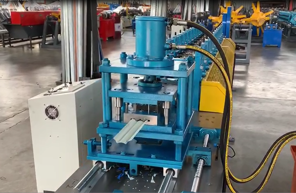 picket fence roll forming machine