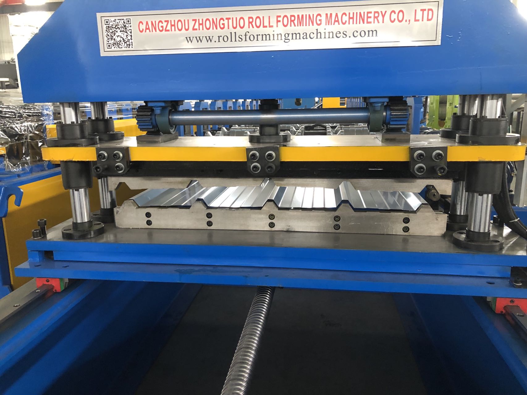 Metal Roofing Roll Forming Machine