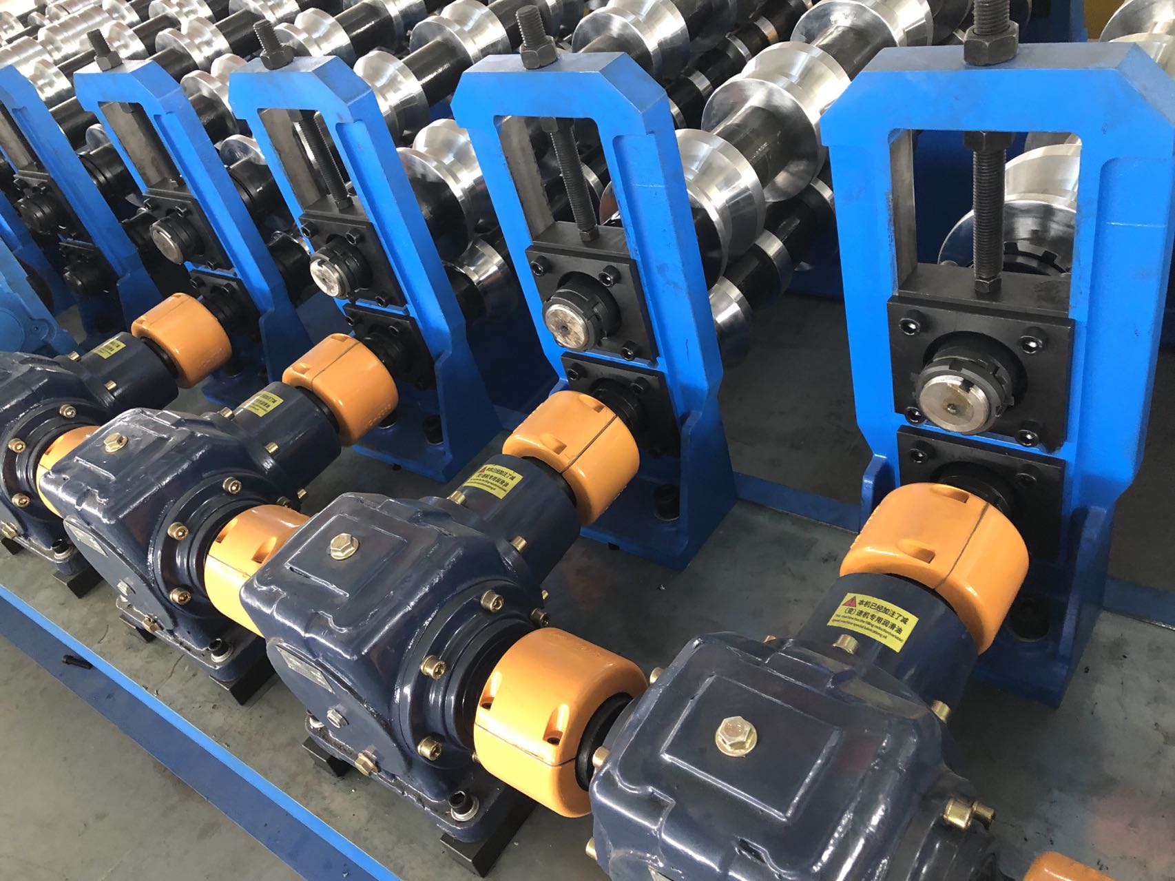 Metal Roofing Roll Forming Machine