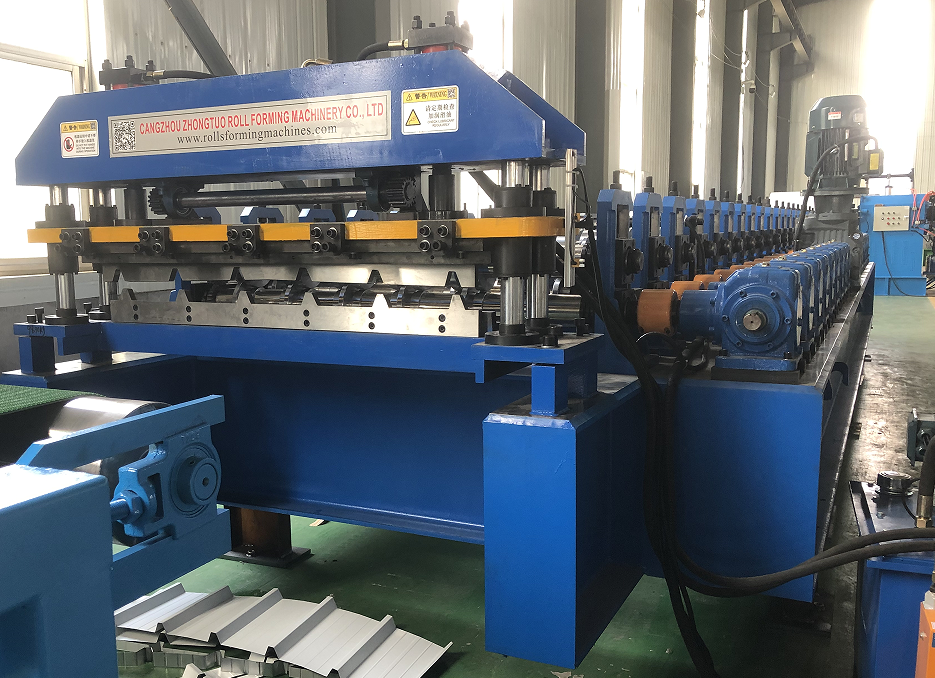 roofing sheet roll forming machine
