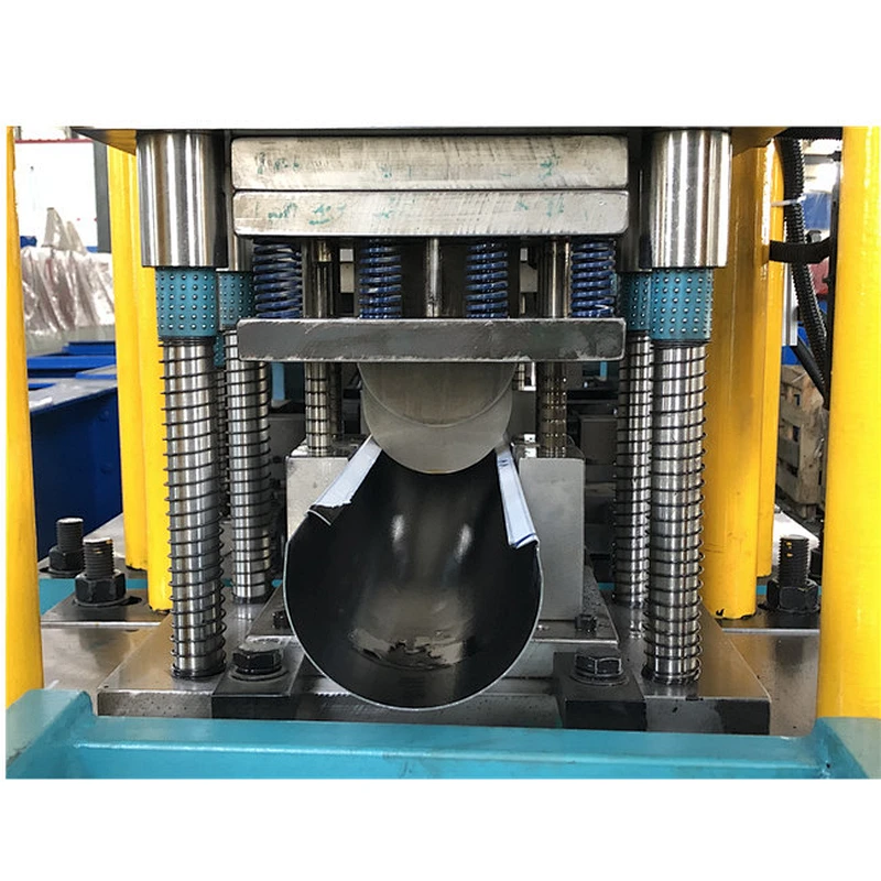 Half round gutters rolling forming machine