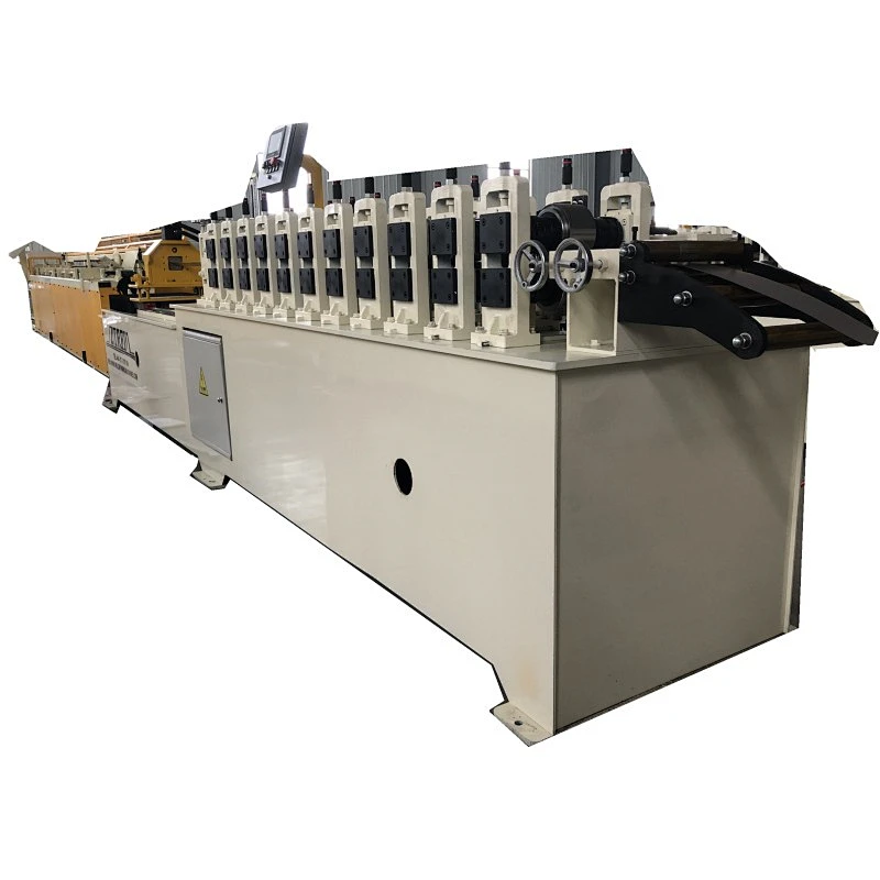 Fully automatic U channel for drywall U stabilizer rolling machine
