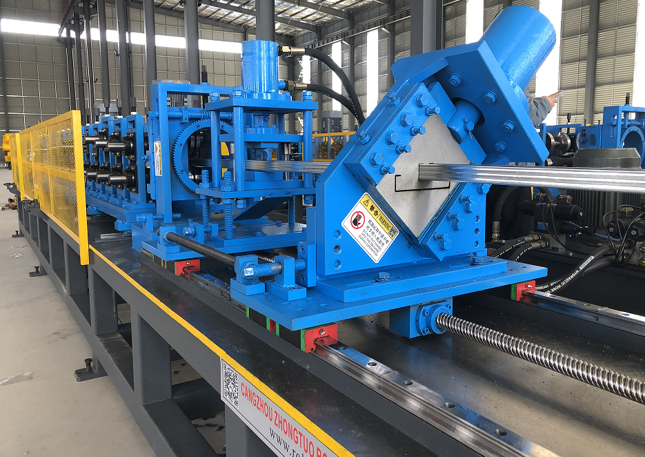 drywall framing machine