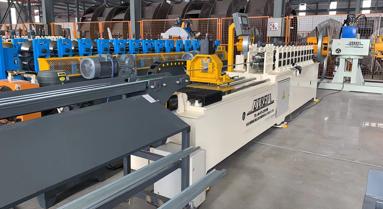 U stabilizer rolling machine