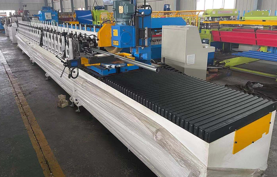 Metal tube making machine