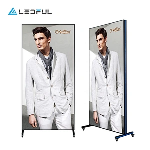 Avant-garde 2020 speaker easy moving indoor P2.5 digital LED poster for sale