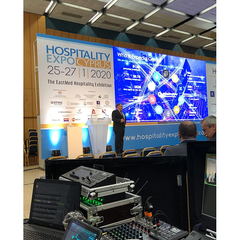 Die casting outdoor portable rental P3.91 P4.81 P6.25  P10 mm concert stage event  LED video screen panels display for sale