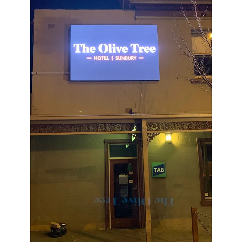 front service P6-10mm super slim outdoor  LED screen