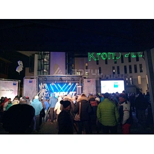 Shenzhen P2.8 light and thin 500*500mm stage rental LED display screen