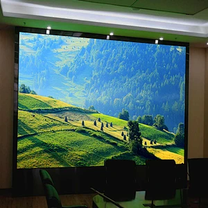 Mini Small Pitch Indoor P2.5 Bracket LED Display Video Wall