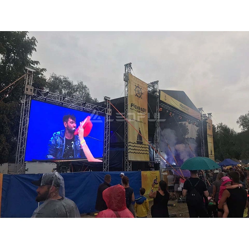 500*1000mm  light and thin P2.8 rental stage LED screen