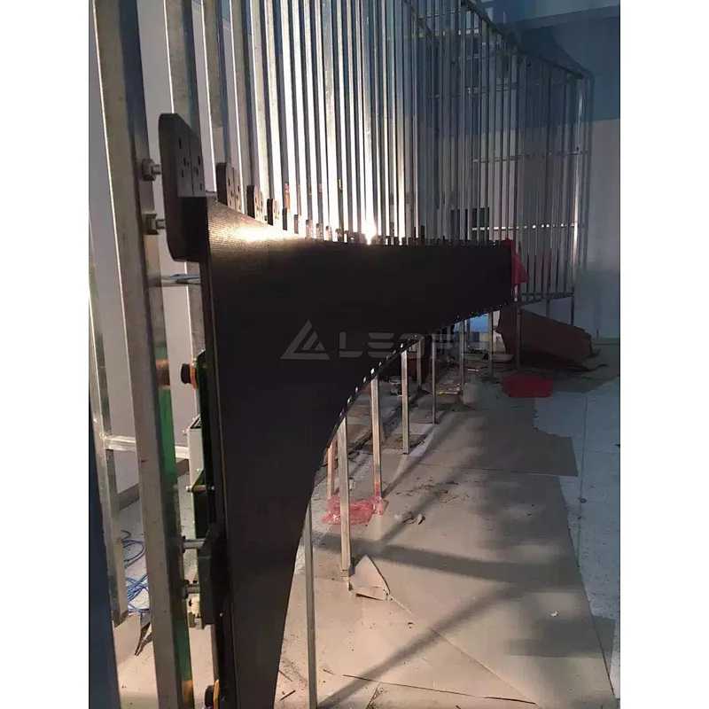 P1.2  4K HD full color super light and thin  fine pitched  LED display