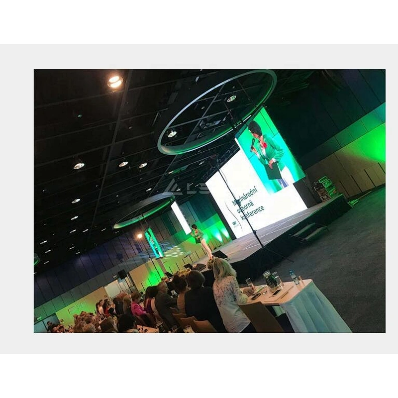 Easy Installation Commercial Advertising  led display panel 500*1000mm Rental P2.8 Indoor LED Display Panels Price