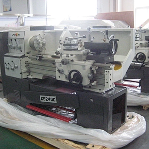 Engine Lathe Machine