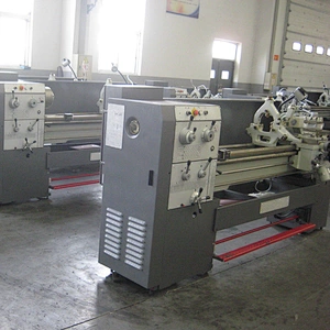 Engine Lathe Machine