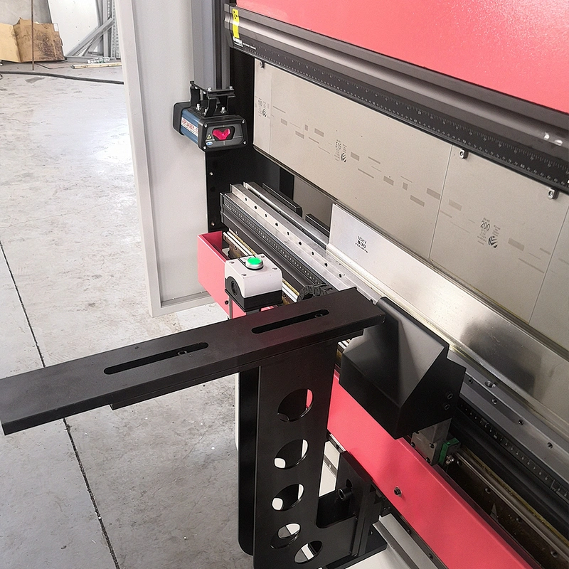Hybrid CNC Press Brake