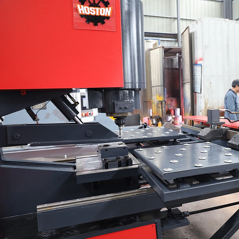 CNC Hydraulic Punching Machine