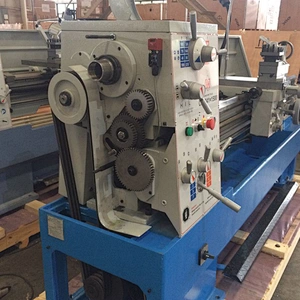 Engine Lathe Machine