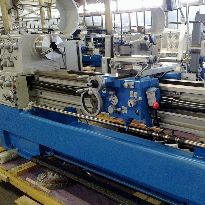 Engine Lathe Machine