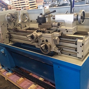 Engine Lathe Machine
