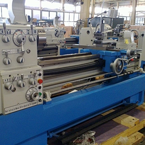 Engine Lathe Machine
