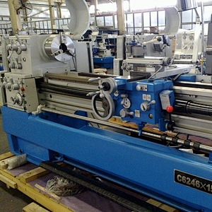 Engine Lathe Machine