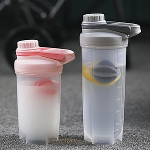 eco friendly 16 oz 24 oz plastic gym bike cycling fitness protein powder shaker Mixer water bottles sports with ball