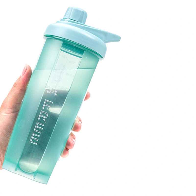 16 oz / 24 oz /500ml plastic bpa free gym sports drinking water shaker bottle with Mixer with custom logo bpa free
