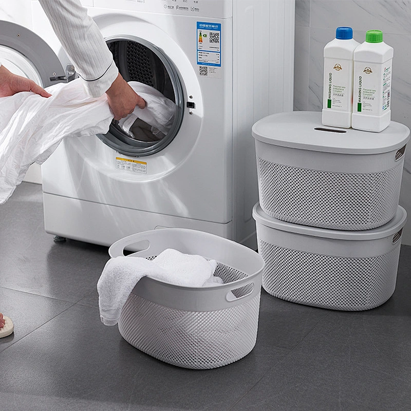 Plastic storage basket with lid