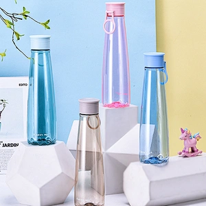 china new design eco friendly cool glitter gemstone designed water bottles plastic custom