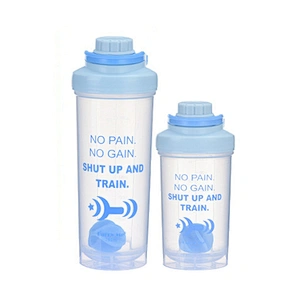 Best seller portable 500ml 700ml bpa free gym sports bicycle plastic protein shaker water bottles with Mixing Ball