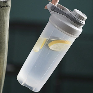 eco friendly 16 oz 24 oz plastic gym bike cycling fitness protein powder shaker Mixer water bottles sports with ball