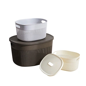 Plastic storage basket with lid