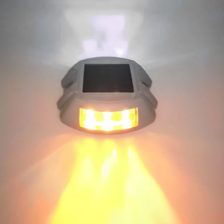 LS-05 Solar outdoor road marker
