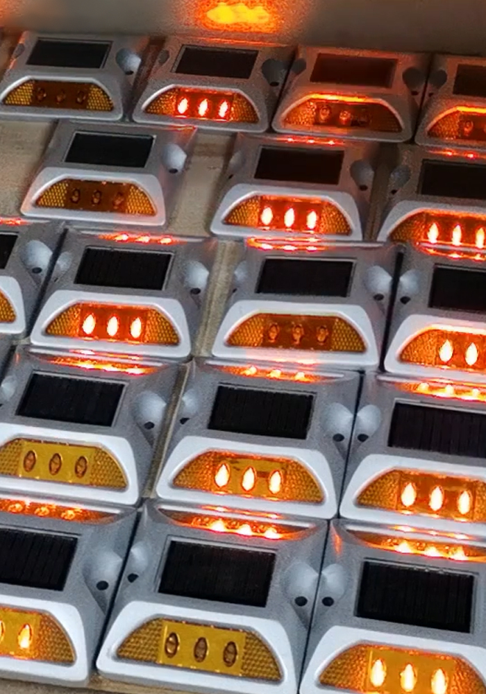 solar driveway markers