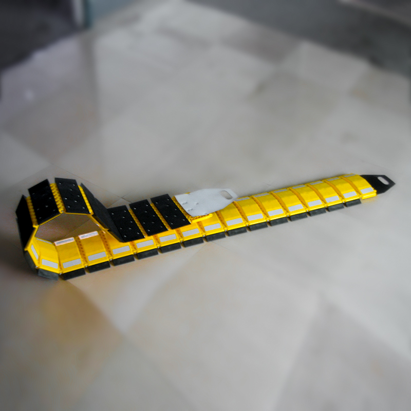 LB-SB06 Reflective portable speed bumps