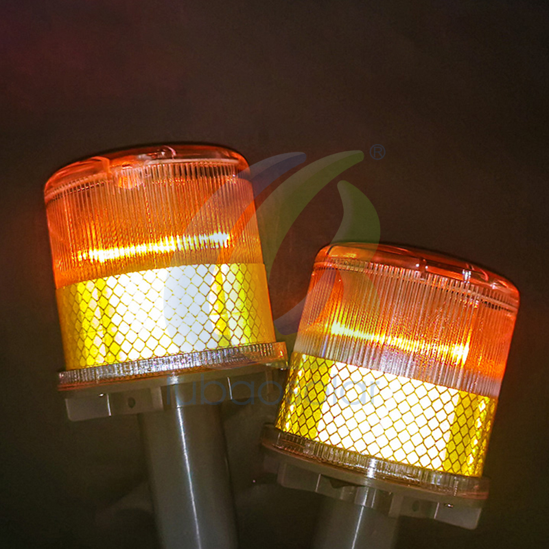 LB-6010 Solar road cone light