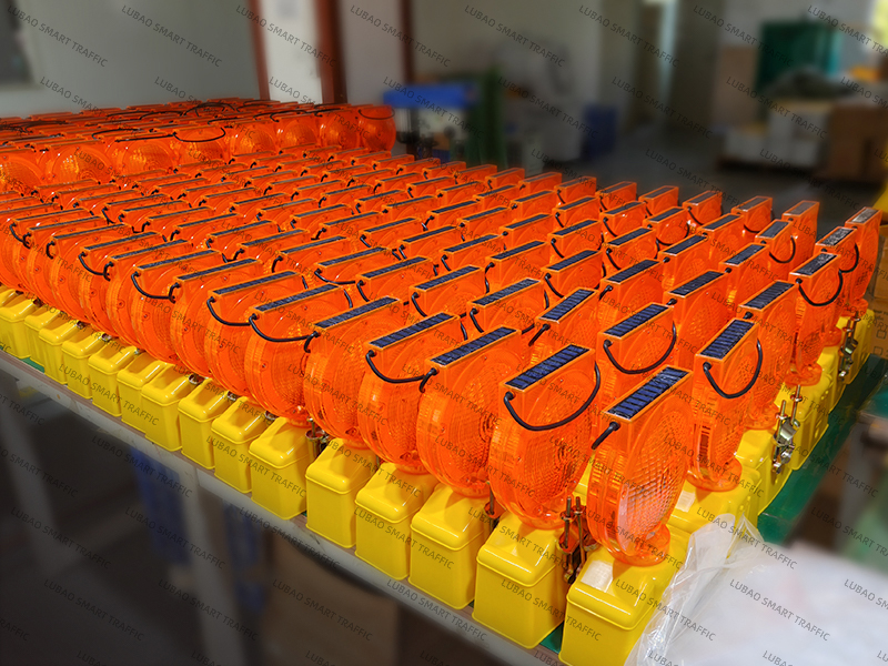 LB-6000 Solar amber warning light
