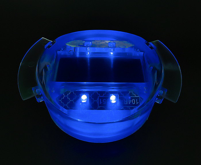 solar stud
