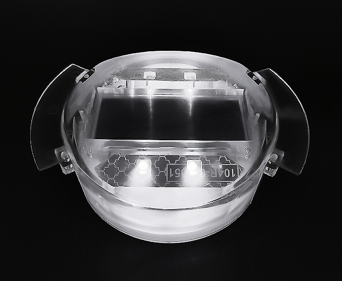 solar stud
