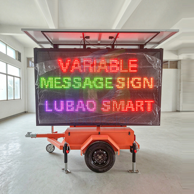 VMS SIZE-C Solar variable message signs (VMS signs)