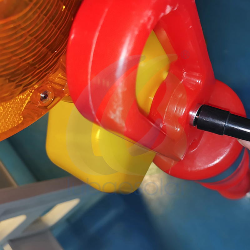 LB-5100US LED D battery barrier light traffic cone light