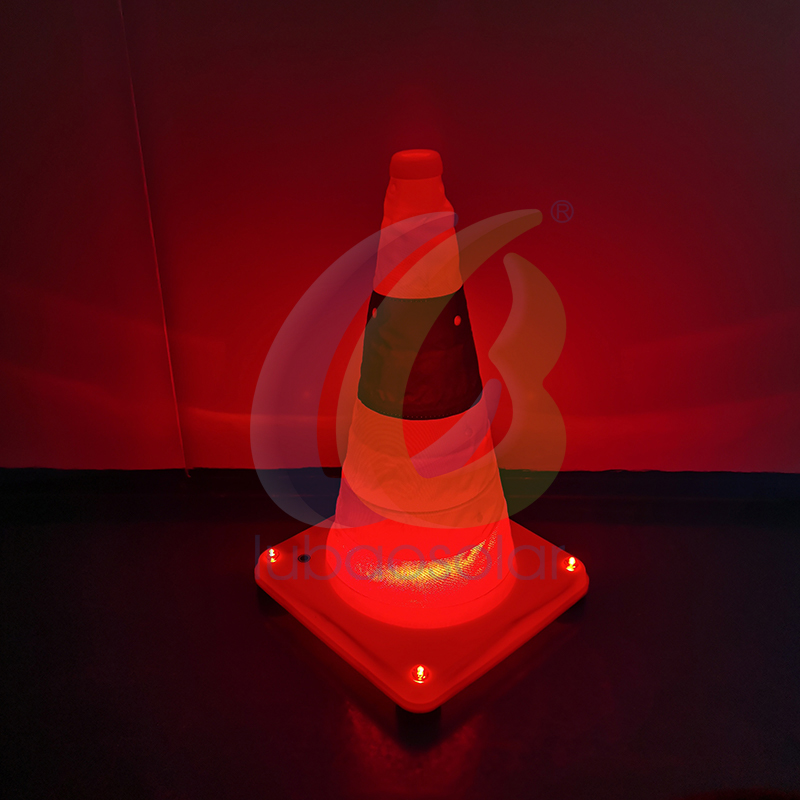 Collapsible traffic cone foldable safety cone