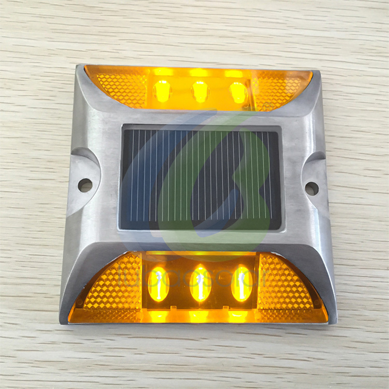 LS-03 Aluminum raised solar road stud light