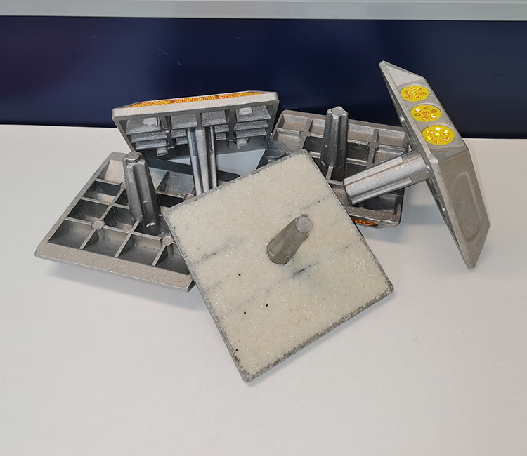 Aluminum raised pavement markers