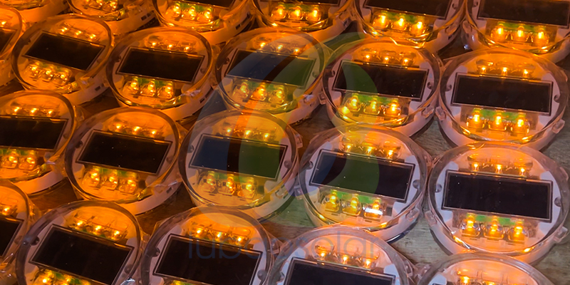 LS-08A Embedded solar road studs