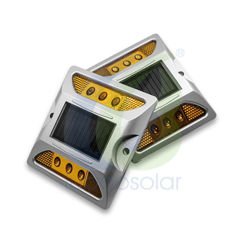 LS-02 Aluminum raised solar driveway markers