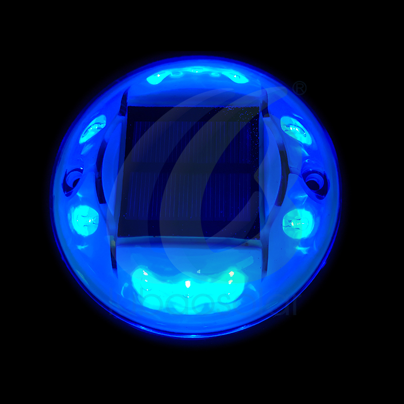 LS-07 Solar raised lighted driveway markers