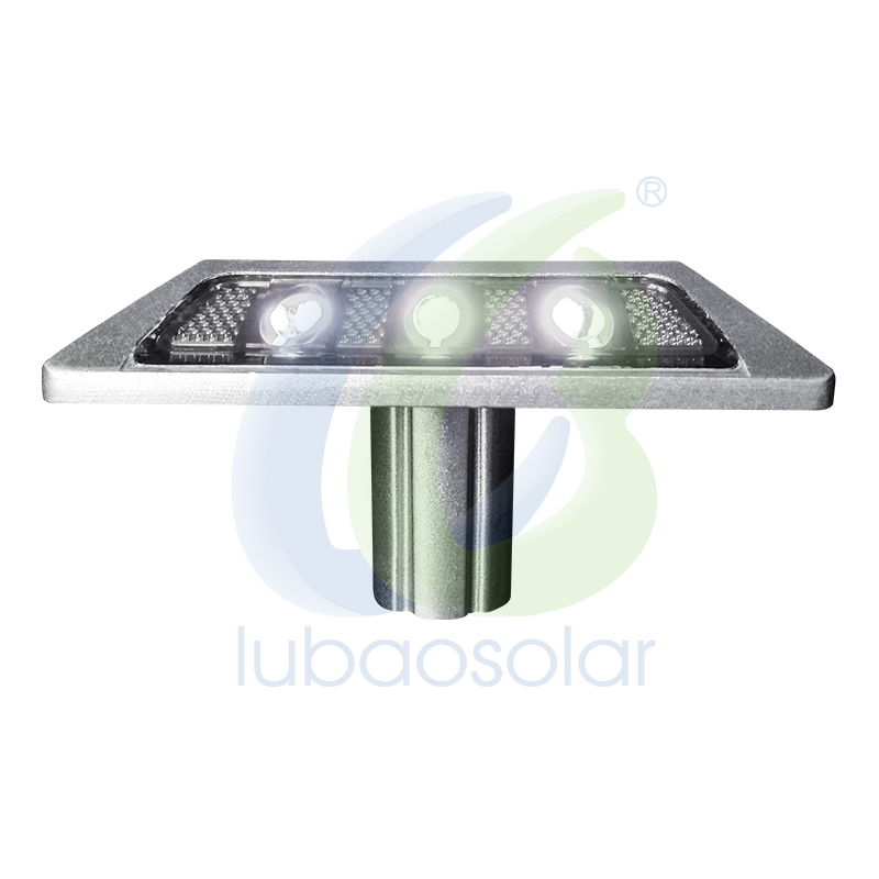 LS-06 Aluminium solar reflective road markers with spike